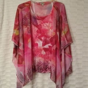 One World tank w/fluttery pull over